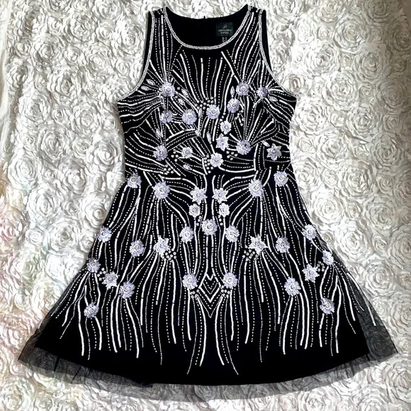 Adrianna Papell beaded cocktail dress size 12 - Picture 1 of 8